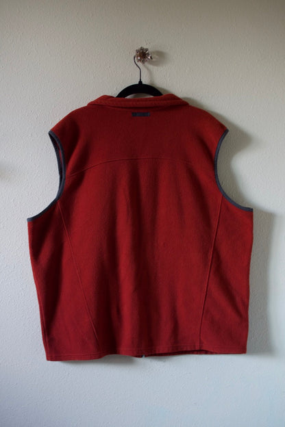 Eddie Bauer Men’s Zip-Up Fleece Vest